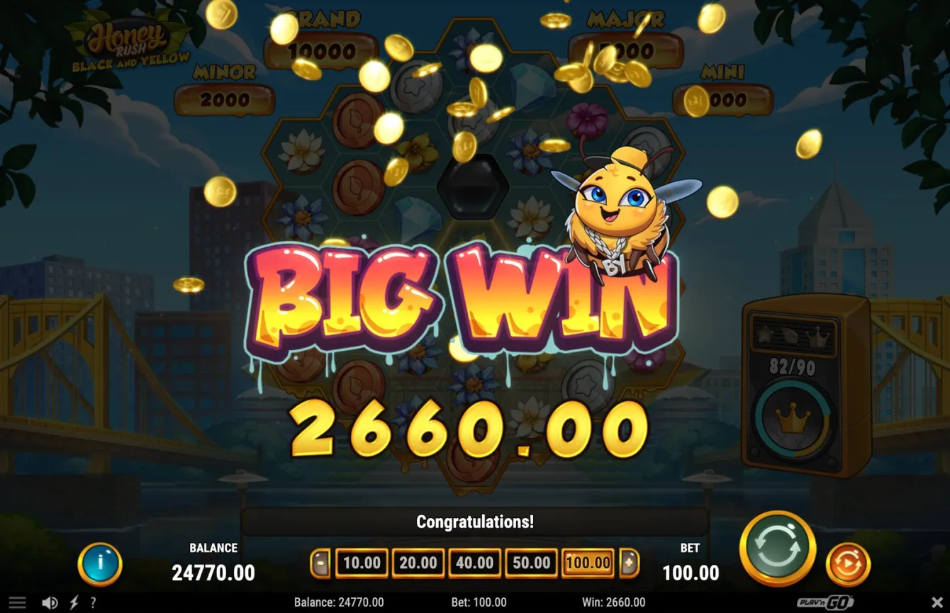 Honey Rush Black and Yellow Slot